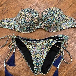 Victoria’s Secret- Padded Bandeau and String Bottom Bikini